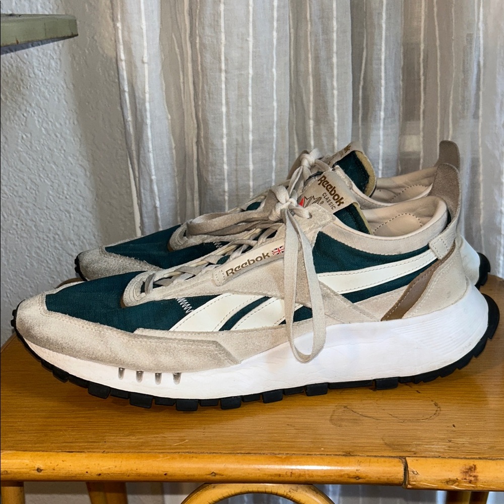 Reebok Classic Suede Beige and Teal Sneakers - Picture 3 of 5